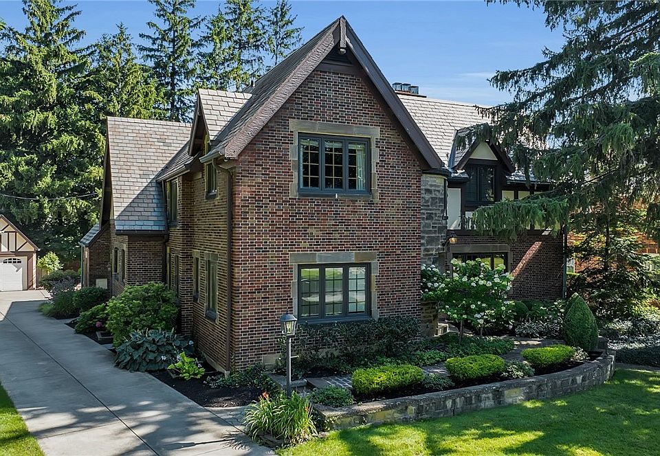 1st image of 18 Harper Rd