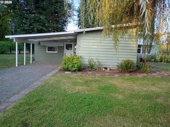 38761 Flowerdale Dr, Springfield, OR 97478
