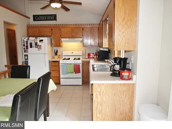 5th image of 1260 Stoughton Ave