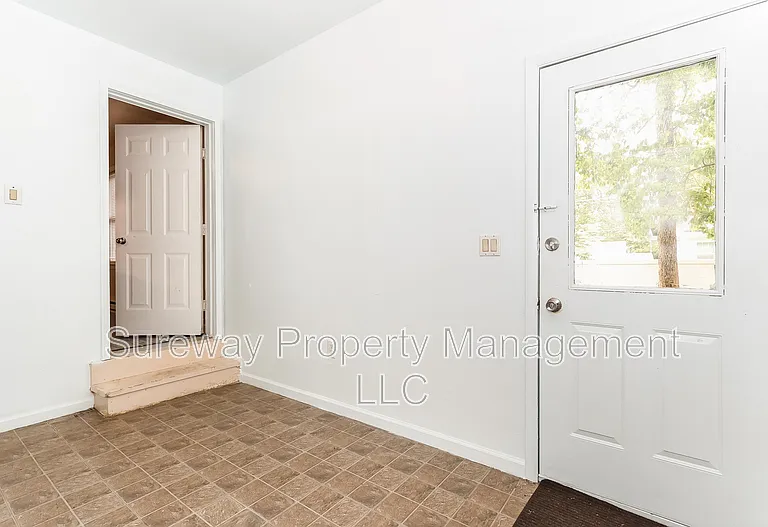 50 Dahlia St — Photo 7