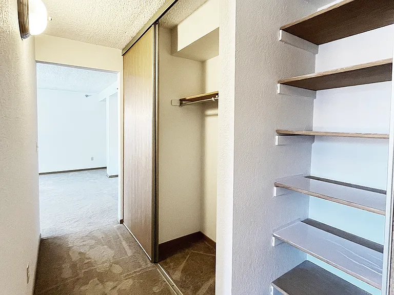 Cherry Ridge Apartments — Photo 14
