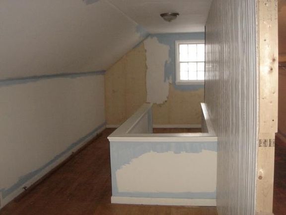 4th image of 424 S Chippewa Dr