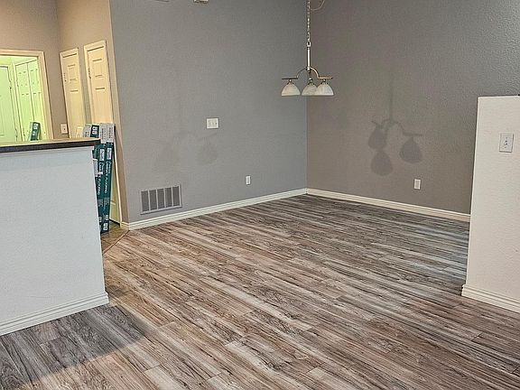 2nd image of 6724 S Winnipeg Cir APT 104