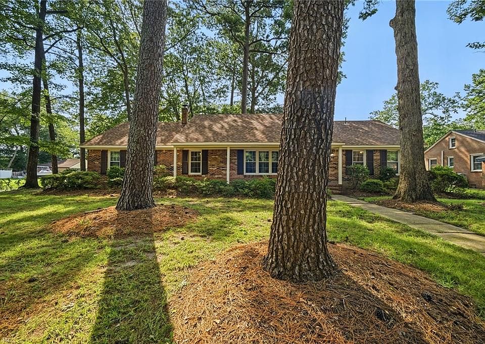 1st image of 500 Edwin Dr