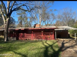 1166 Killarney St, Jackson, MS 39212