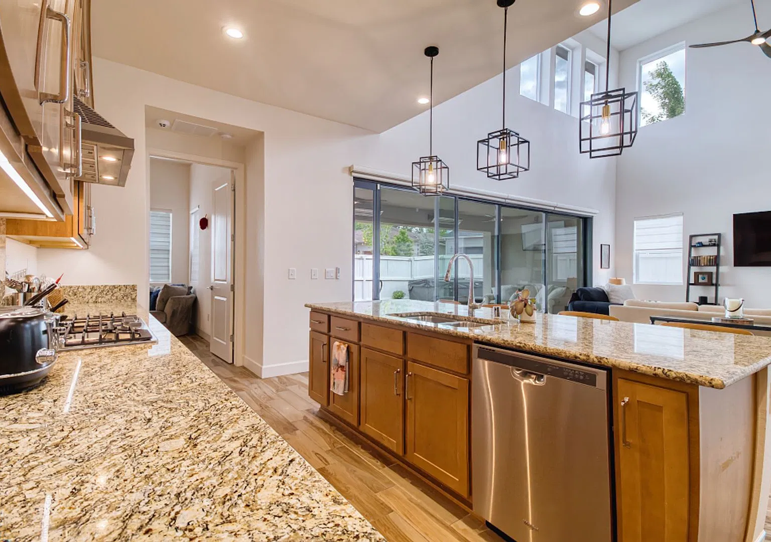 Fully Furnished Luxury Home | Utilities Included | Exclusive Rancharrah Lifestyle — Photo 3