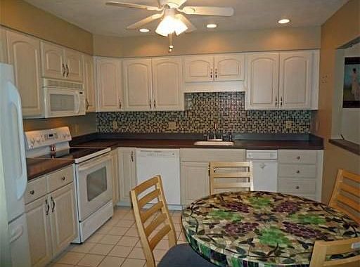 2nd image of 70 Weatherly Dr Unit 107