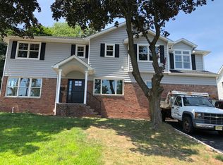 305 Conger Ave, Northvale, NJ 07647