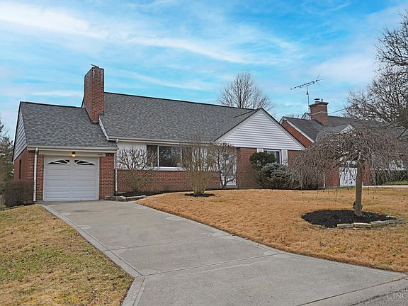 2nd image of 4381 Yakima Dr
