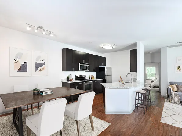 Legacy Cornelius Apartments