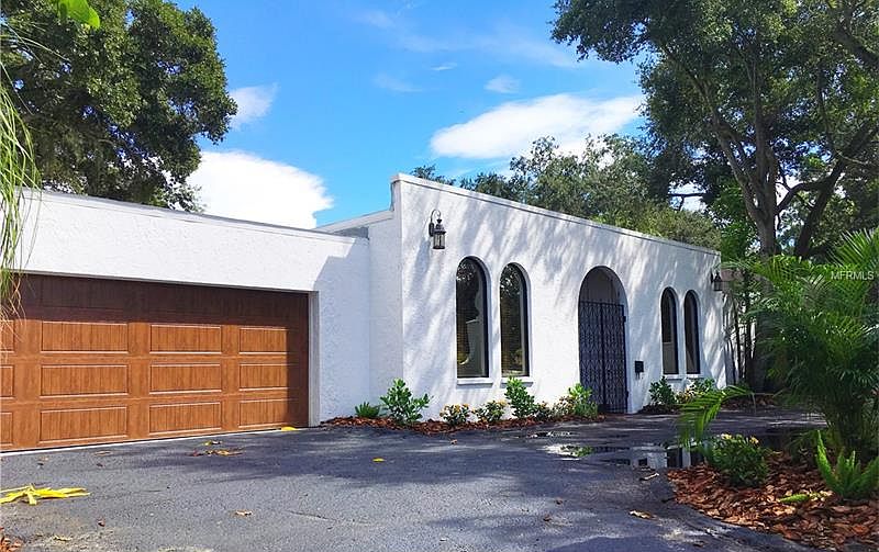 1st image of 904 S West Shore Blvd