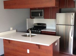 3181 37th St, Astoria, NY 11103