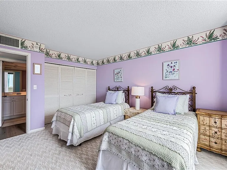 4001 Gulf Shore Blvd N #505 — Photo 14