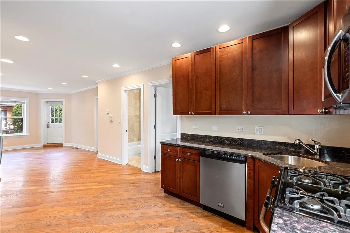 Building Photo - 4015 N Central Park Ave #1E