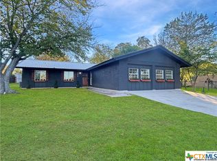 403 Shady Oak St, Burnet, TX 78611