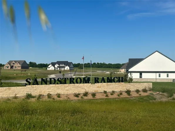 4300 Sandstrom Way, Fort Worth, TX 76179