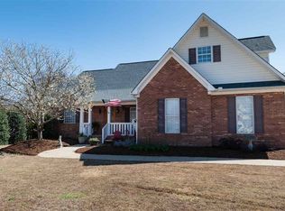 144 Stonehedge Dr, Inman, SC 29349