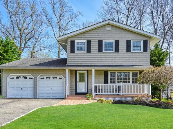 29 Landview Drive, Kings Park, NY 11754