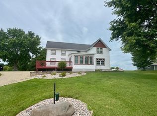 5541 Oak Park Rd, Marshall, WI 53559