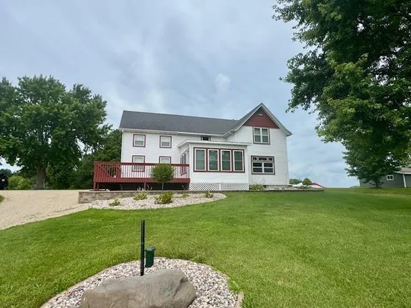 5541 Oak Park Road, Marshall, WI 53559