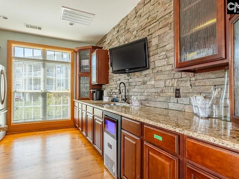 163 Sandlapper Way #A — Photo 35