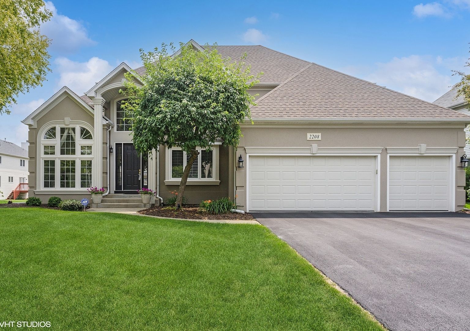2208 Sisters Ave, Naperville, IL 60564 MLS 11830072 Zillow