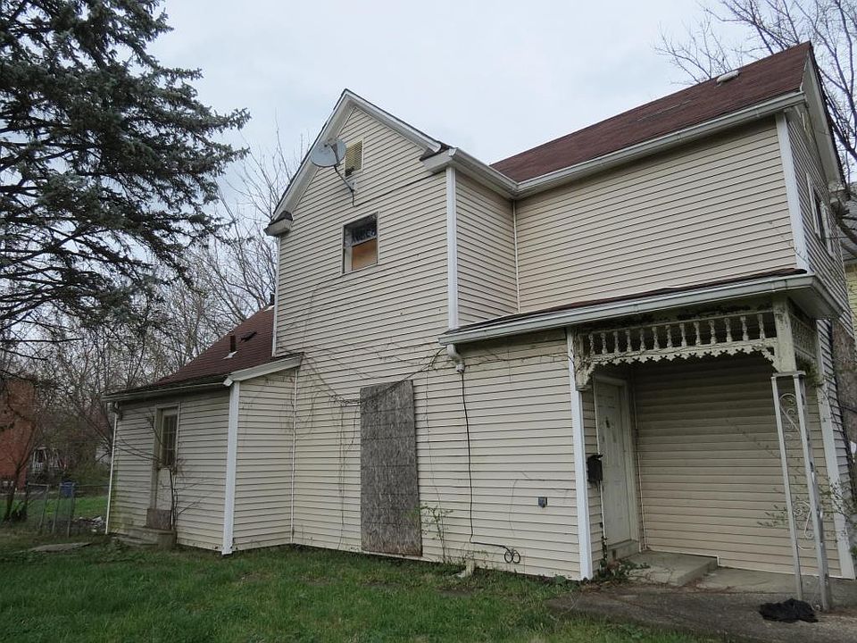 2nd image of 2056 Fairmont Ave