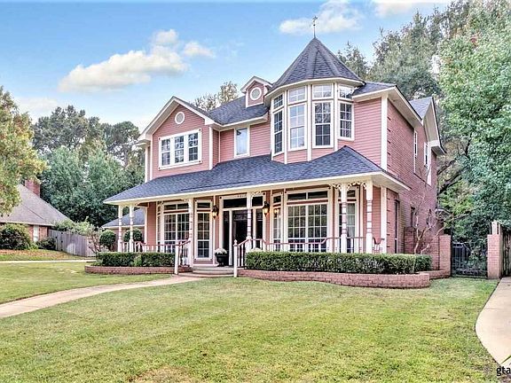 2nd image of 4017 Lazy Creek Dr