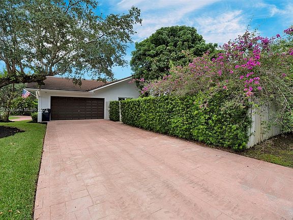 3rd image of 7420 SW 166th St