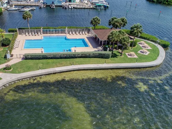 8911 Midnight Pass Rd APT 315, Sarasota, FL 34242