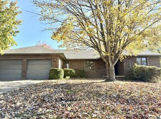 1504 Woodland Circle, Mountain Grove, MO 65711