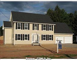 2nd image of 211 Sunnyfield Dr