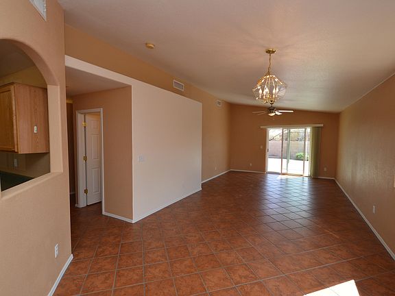 5th image of 2177 W Burlwood Way