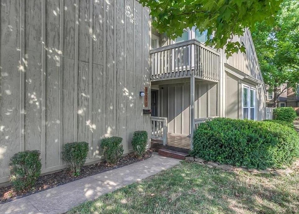 2nd image of 8210 Halsey St #0