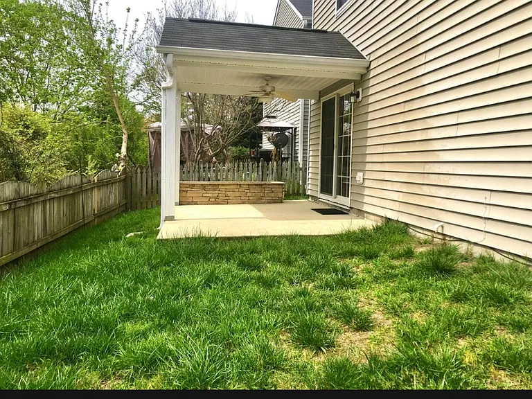 4712 Tommans Trl — Photo 24