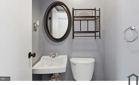 2nd image of 2612 Camberwell Ct