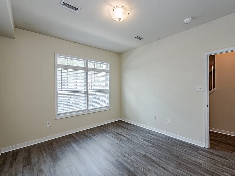 3927 Liesfeld Pl — Photo 36