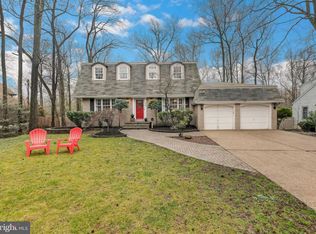 204 Laurence Dr, Moorestown, NJ 08057