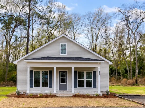 130 Woods Ave, Portal, GA 30450