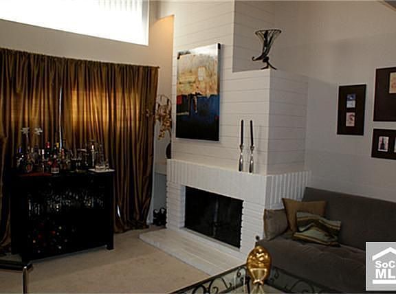 4th image of 193 Admiral Way