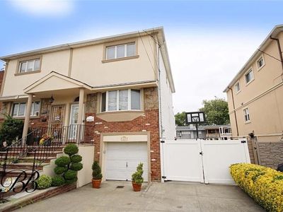 2235 E 70th St, Brooklyn, NY, 11234