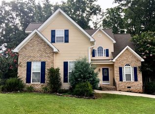 207 Kinkade Dr, Greenwood, SC 29649