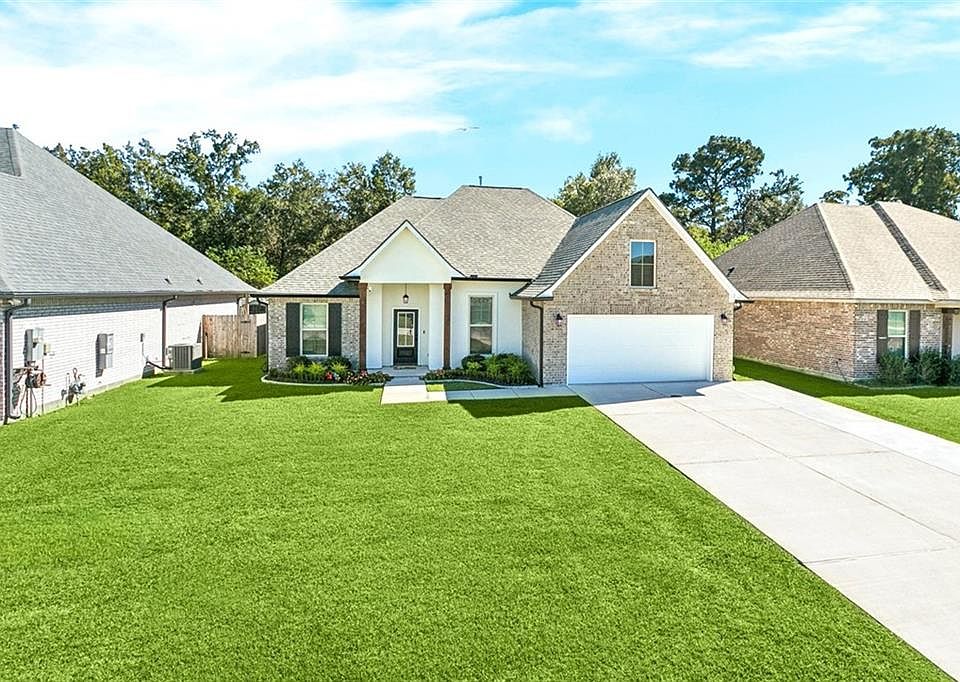 1st image of 269 Hidden Cypress Dr