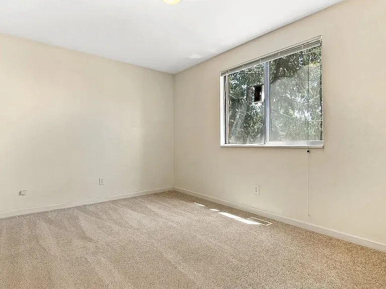 14495 E 22nd Pl — Photo 8