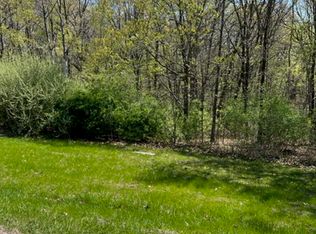 213 Ridgewood Ct, Dahinda, IL 61428