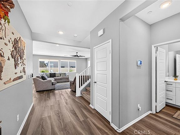 5th image of 6112 Knoll Pl