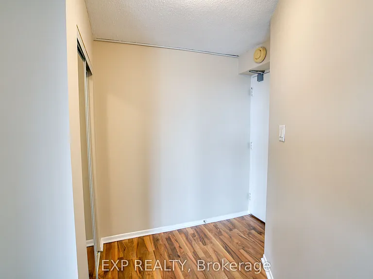 1380 Prince Of Wales Dr #1201 — Photo 21