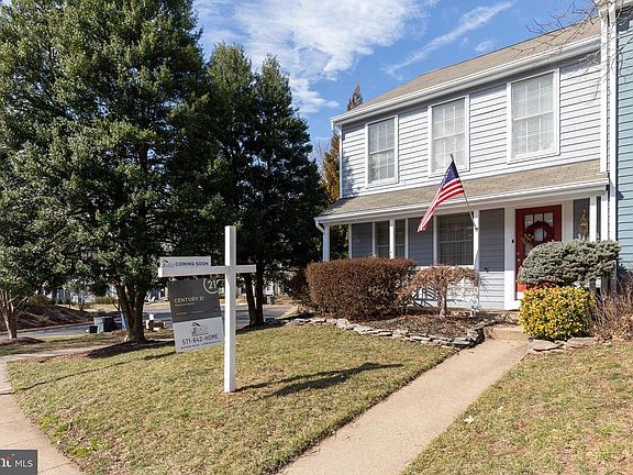Mature landscape throughout the neighborhood