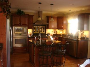 310 Yorkshire Dr, Greenville, SC 29615
