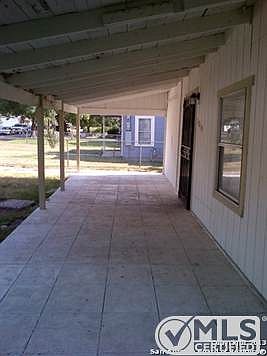 3rd image of 2215 Saint Anthony Ave